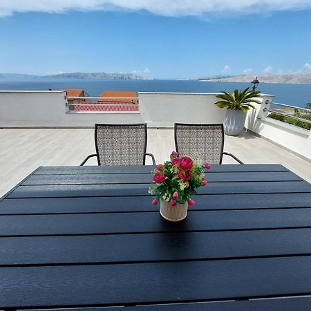 Apartments Tatjana セニ エクステリア 写真