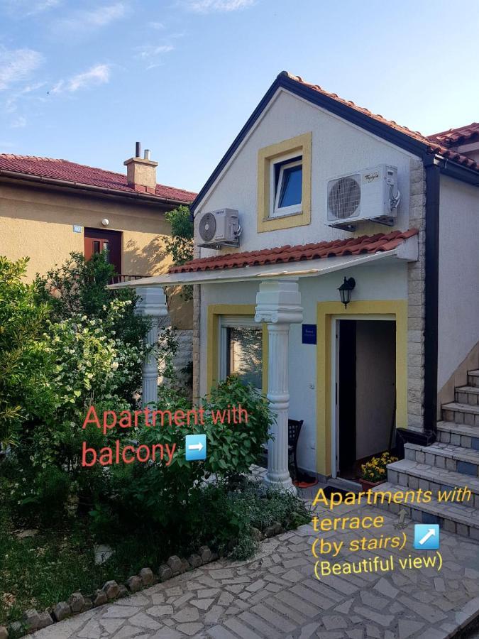 Apartments Tatjana セニ エクステリア 写真