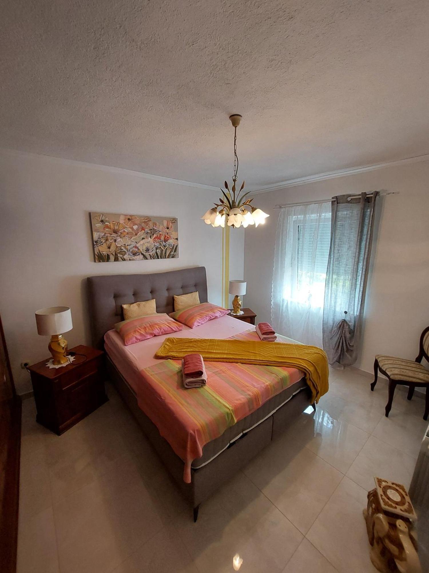 Apartments Tatjana セニ エクステリア 写真