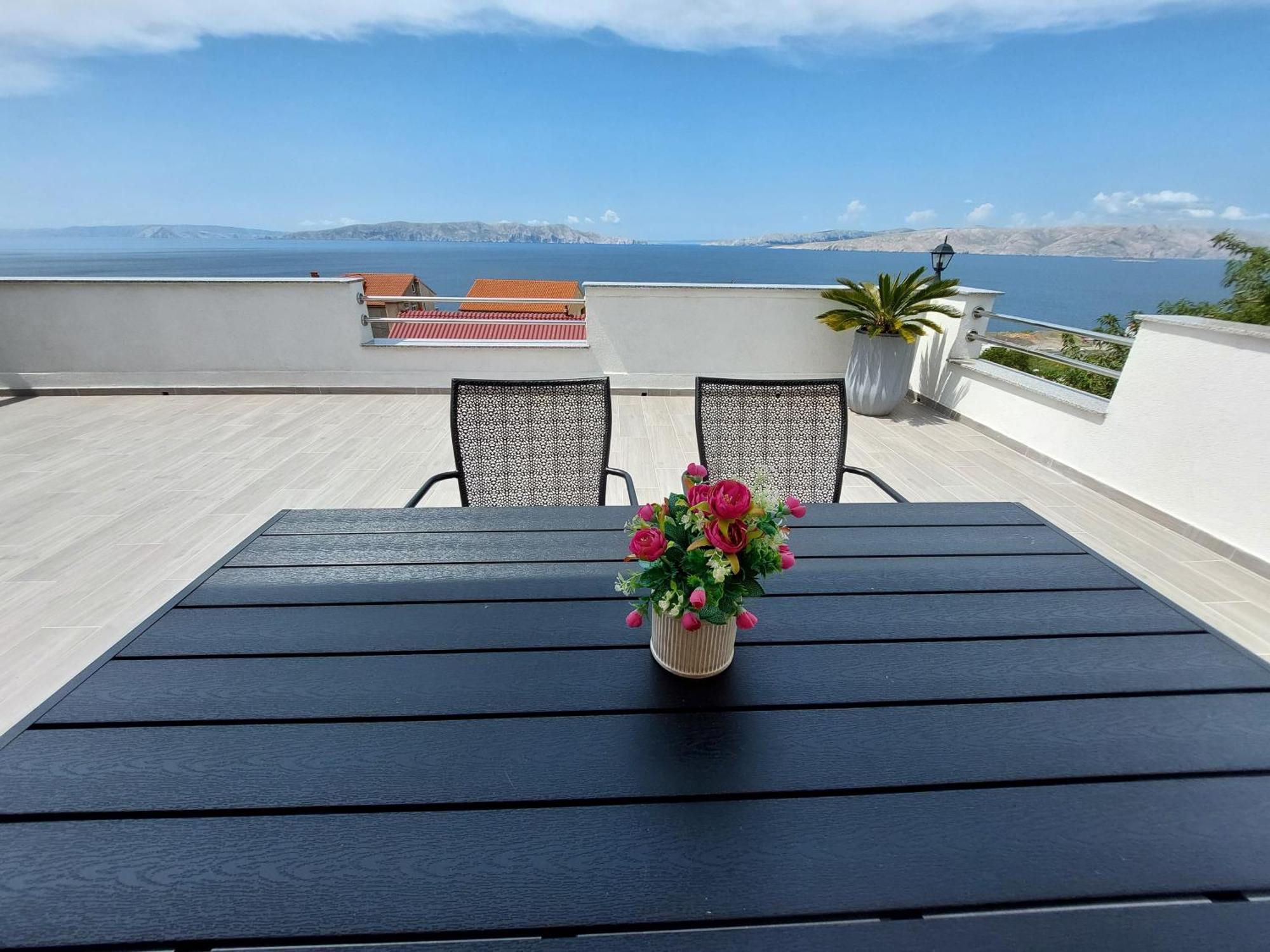 Apartments Tatjana セニ エクステリア 写真
